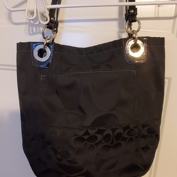 Authentic Coach Purse - Picture 2 of 6